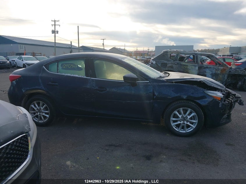 3MZBN1V75JM233759 2018 MAZDA 3 photo no. 14