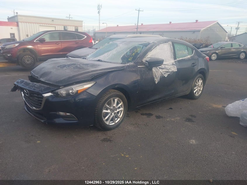 3MZBN1V75JM233759 2018 MAZDA 3 photo no. 2