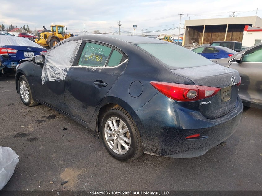 3MZBN1V75JM233759 2018 MAZDA 3 photo no. 3