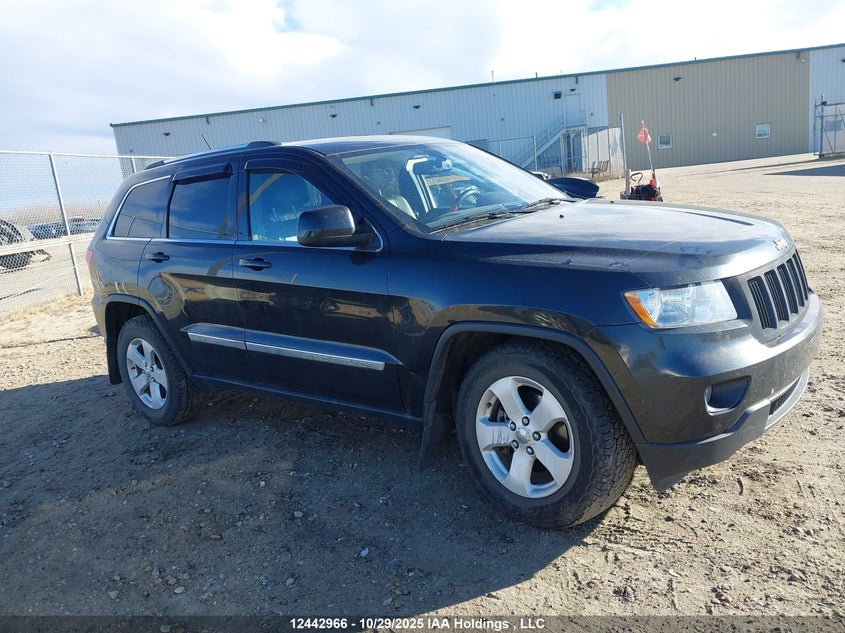 1C4RJFAT6CC333757 2012 JEEP GRAND CHEROKEE photo no. 13