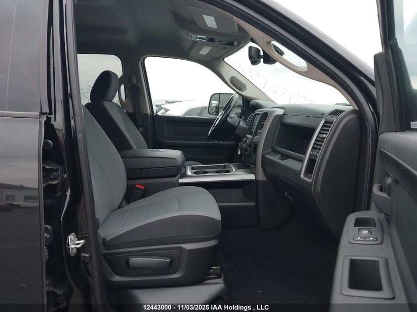 3C6RR7KT7MG615604 2021 RAM 1500 photo no. 5