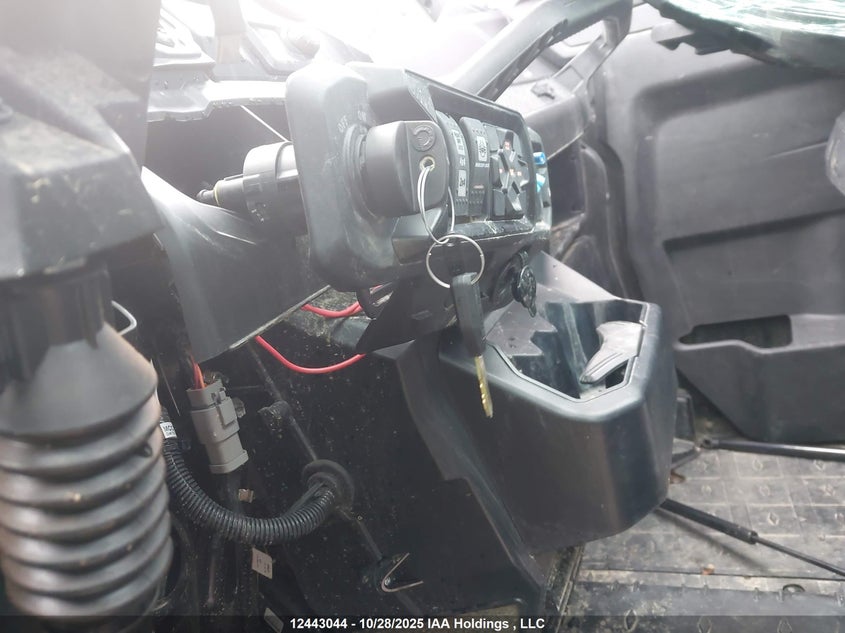 3JBUUAX43SK019550 2025 CAN-AM/ BRP TRAXTER photo no. 11