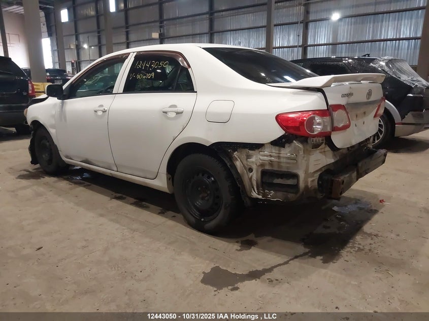 2T1BU4EE2BC606109 2011 TOYOTA COROLLA photo no. 3