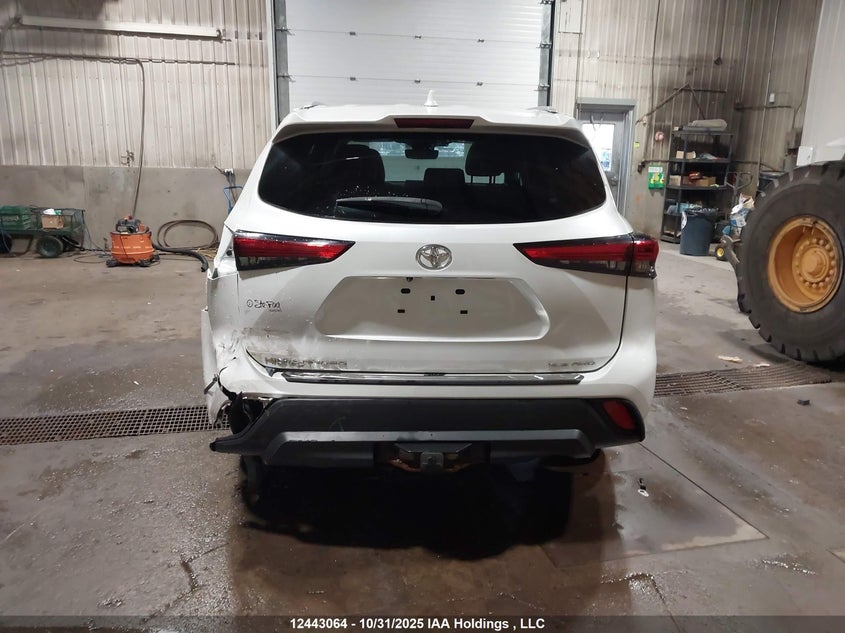 5TDGZRBH2NS169923 2022 TOYOTA HIGHLANDER photo no. 16
