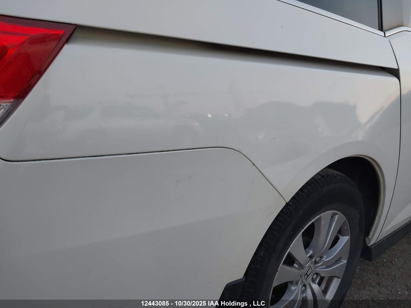 5FNRL5H46GB505054 2016 HONDA ODYSSEY photo no. 6