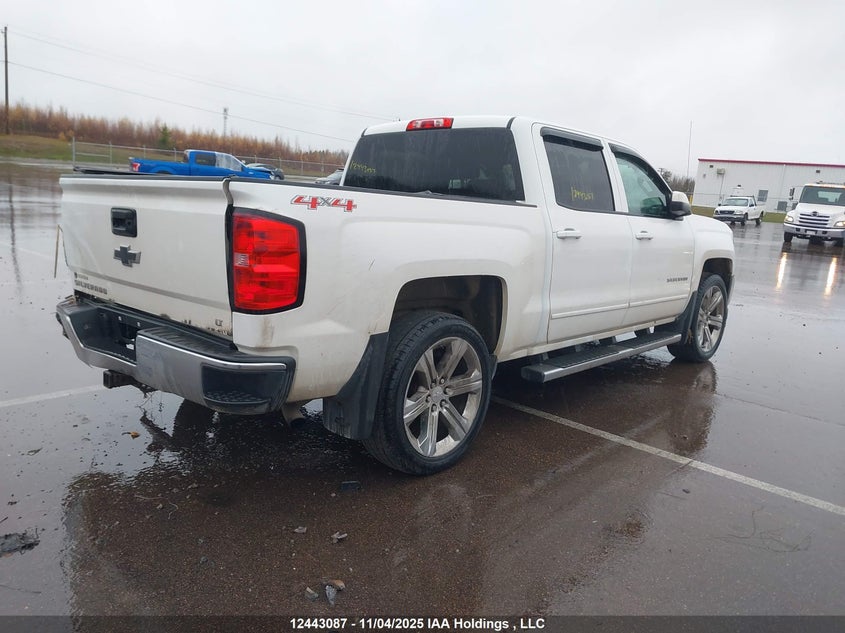 3GCUKREC5GG107702 2016 CHEVROLET SILVERADO photo no. 4