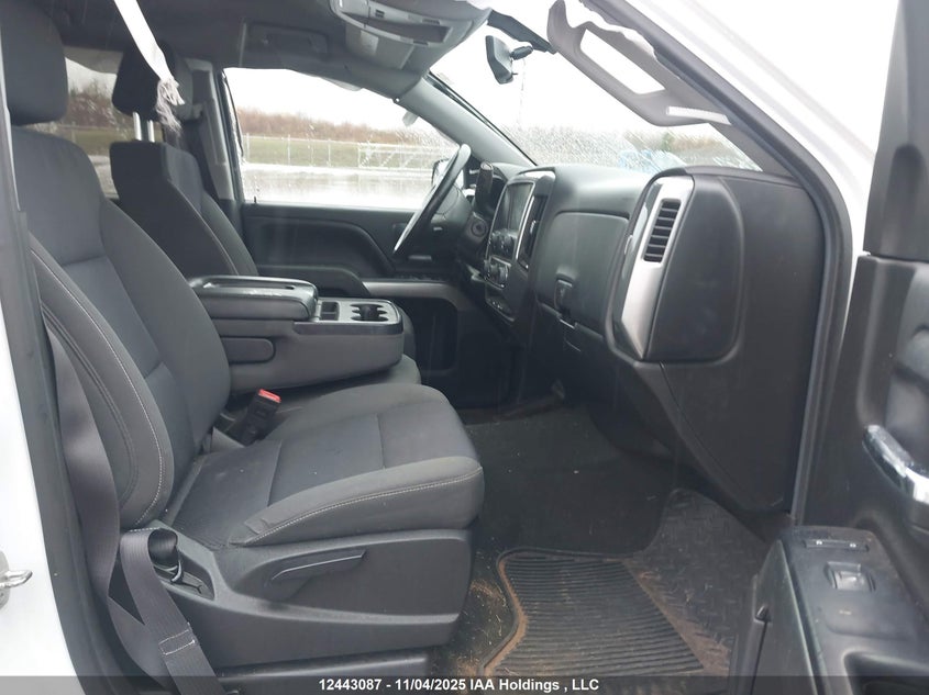 3GCUKREC5GG107702 2016 CHEVROLET SILVERADO photo no. 5