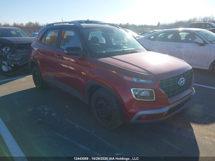 KMHRC8A36RU337862 2024 Hyundai Venue Preferred With Two-Tone auction photo 1