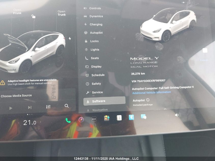 2024 Tesla Model Y Long Range VIN: 7SAYGDEEXRF991087 Lot: 12443138