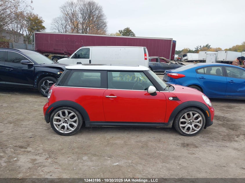 WMWSU3C58DT375710 2013 MINI COOPER photo no. 14
