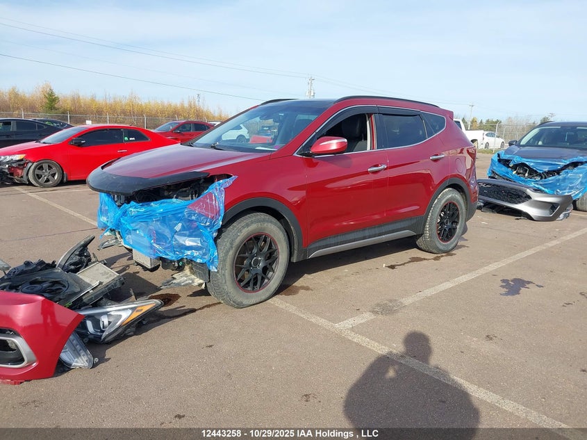 5XYZUDLA7HG397672 2017 HYUNDAI SANTA FE photo no. 2