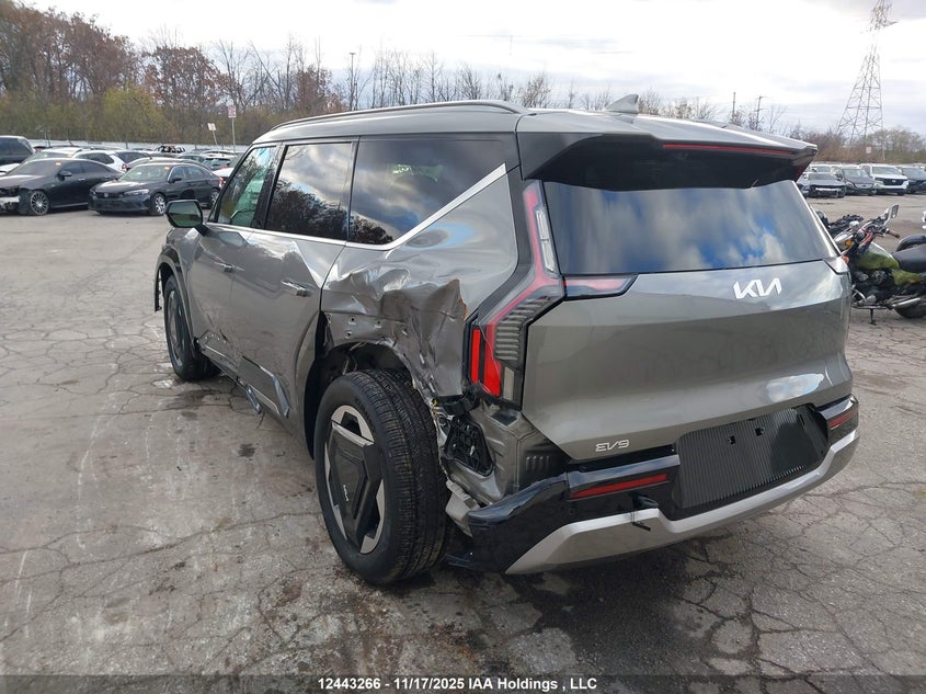 KNDADFS55T6064136 2026 KIA EV9 photo no. 3