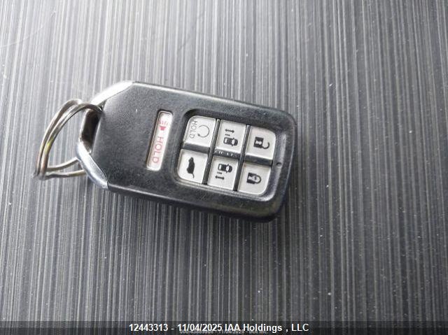 5FNRL6H45JB506841 2018 HONDA ODYSSEY photo no. 12