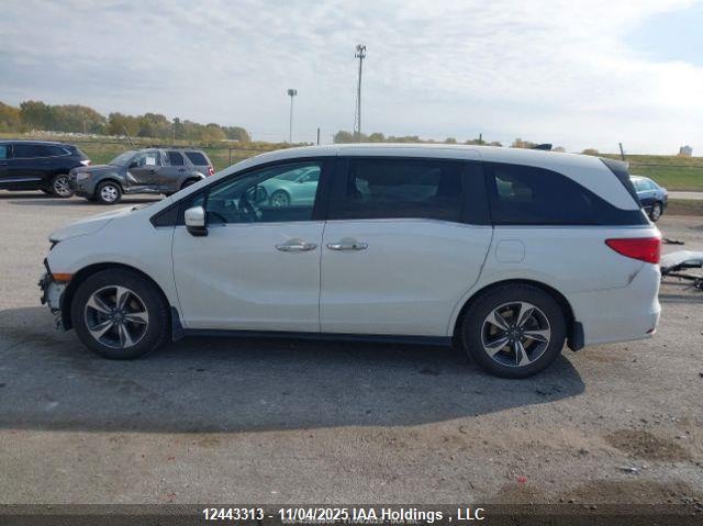 5FNRL6H45JB506841 2018 HONDA ODYSSEY photo no. 16