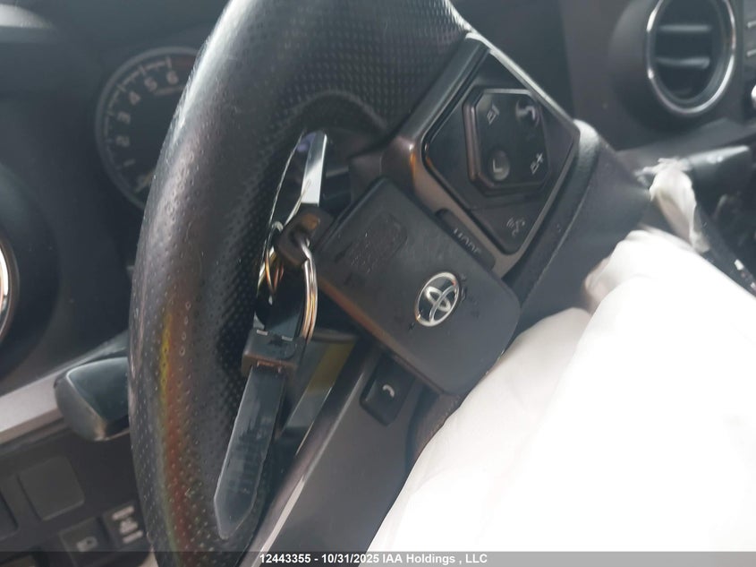 5TFDZ5BN2MX056404 2021 TOYOTA TACOMA photo no. 11
