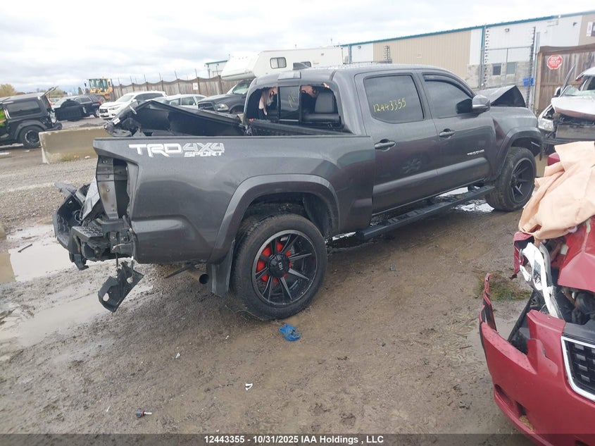 5TFDZ5BN2MX056404 2021 TOYOTA TACOMA photo no. 4