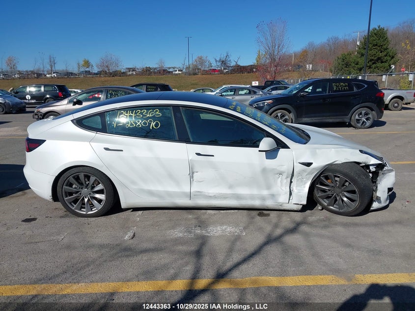 5YJ3E1EA1NF258090 2022 TESLA MODEL 3 photo no. 13