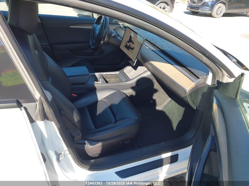 5YJ3E1EA1NF258090 2022 TESLA MODEL 3 photo no. 5