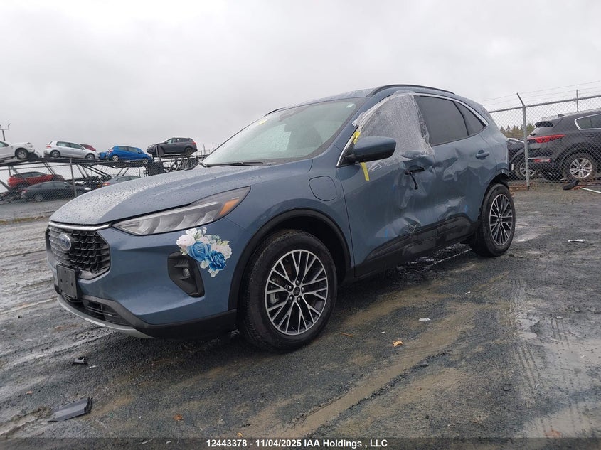 1FMCU0E13PUA39005 2023 FORD ESCAPE photo no. 2