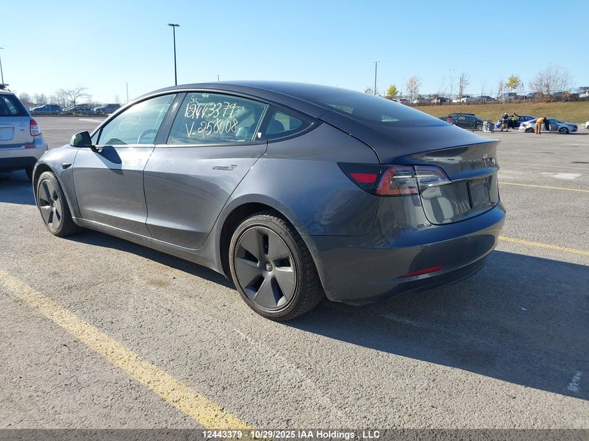 5YJ3E1EA1NF258008 2022 TESLA MODEL 3 photo no. 3