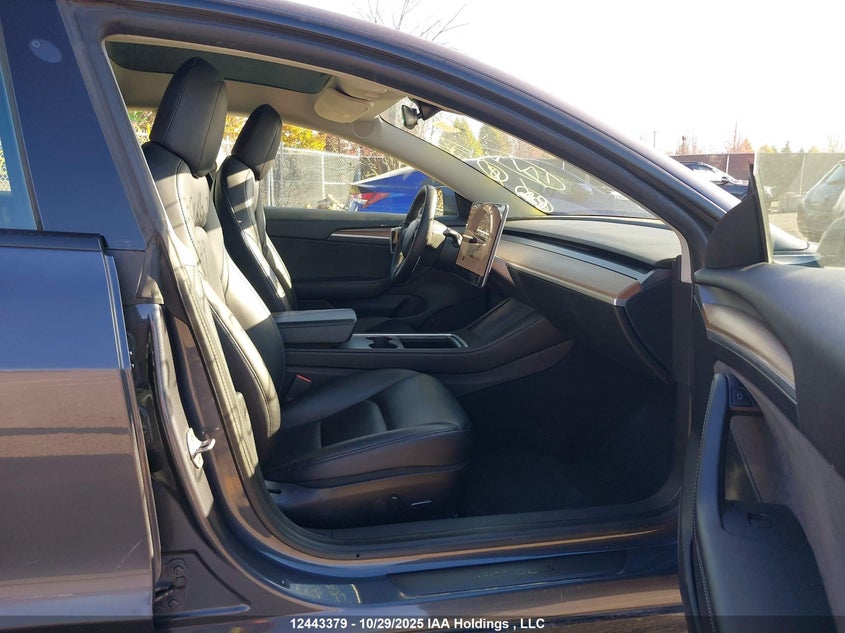 5YJ3E1EA1NF258008 2022 TESLA MODEL 3 photo no. 5