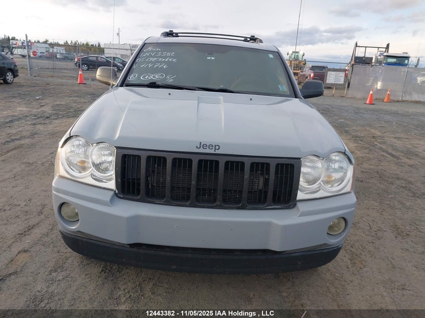 1J4HR58285C714776 2005 JEEP GRAND CHEROKEE photo no. 13