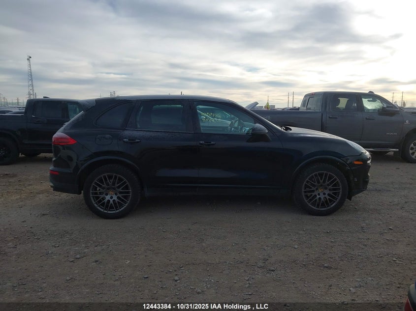 WP1AA2A22HKA83197 2017 PORSCHE CAYENNE photo no. 13