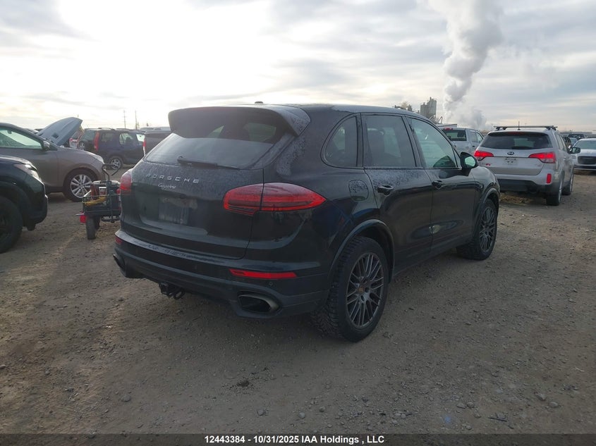 WP1AA2A22HKA83197 2017 PORSCHE CAYENNE photo no. 4