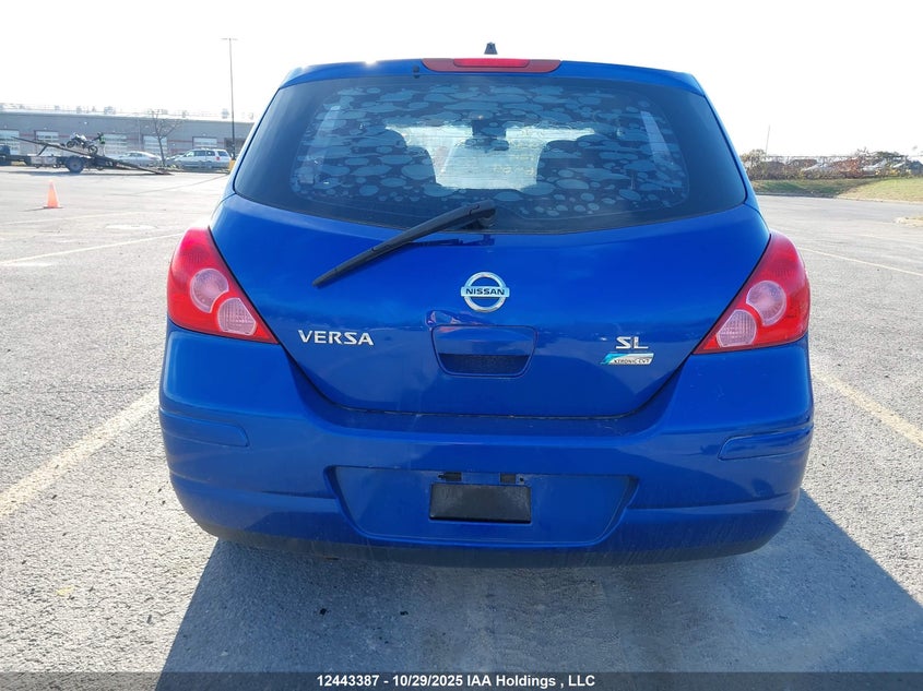 3N1BC1CP5BL496565 2011 NISSAN VERSA photo no. 17