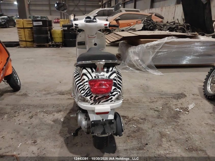 2010 Vespa Lx 50 VIN: ZAPT386B6A5501215 Lot: 12443391