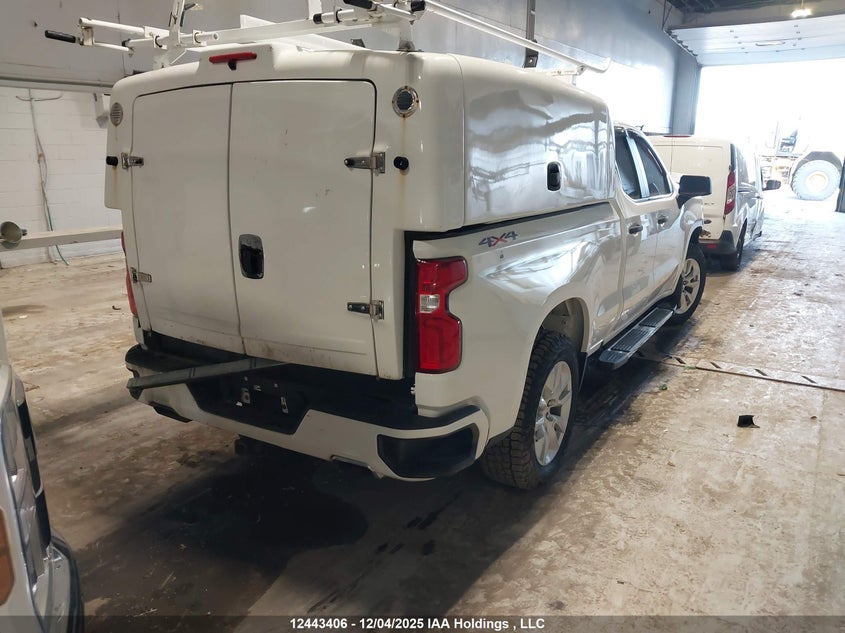 1GCRYBEF7MZ103295 2021 CHEVROLET SILVERADO photo no. 4