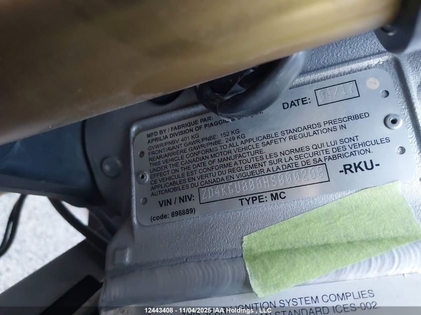 2017 Aprilia Tuono V4 1100 Rr VIN: ZD4KGU000HS000208 Lot: 12443408