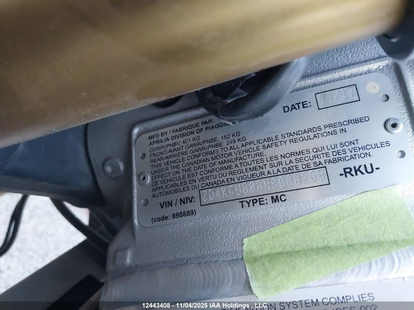 2017 Aprilia Tuono V4 1100 Rr VIN: ZD4KGU000HS000208 Lot: 12443408