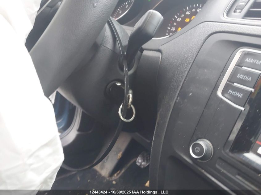 2016 Volkswagen Jetta VIN: 3VW167AJ8GM401335 Lot: 12443424