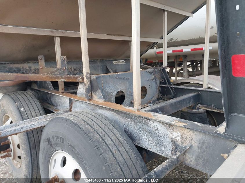 2022 Doepker Pup VIN: 2DEGBSA21N2043173 Lot: 12443433