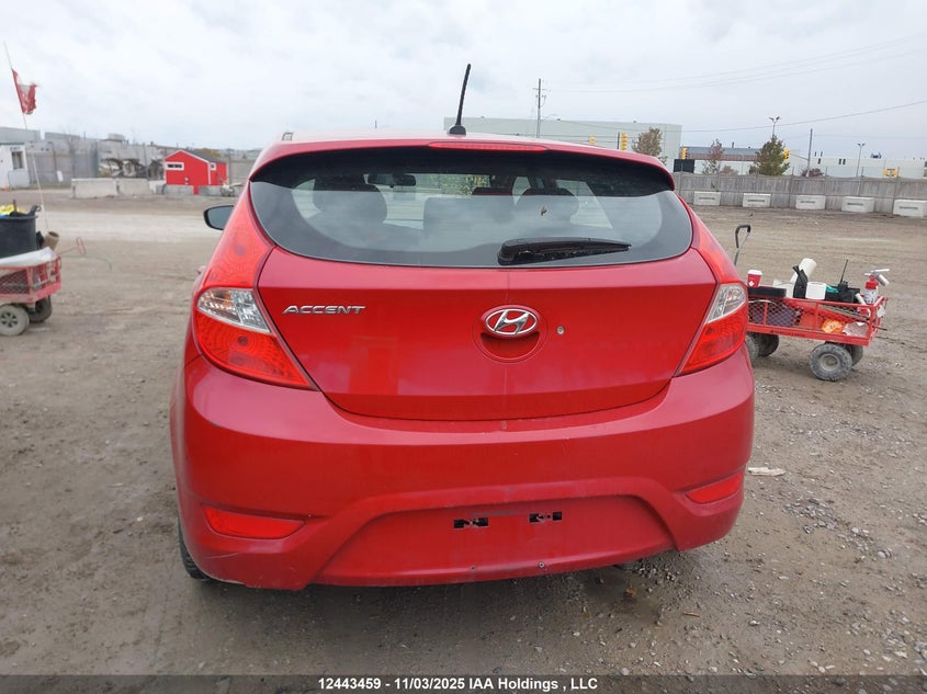 2013 Hyundai Accent Gl VIN: KMHCT5AE4DU110250 Lot: 12443459