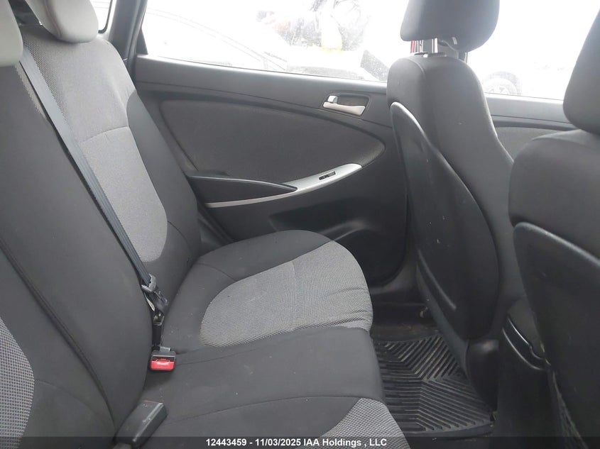 2013 Hyundai Accent Gl VIN: KMHCT5AE4DU110250 Lot: 12443459