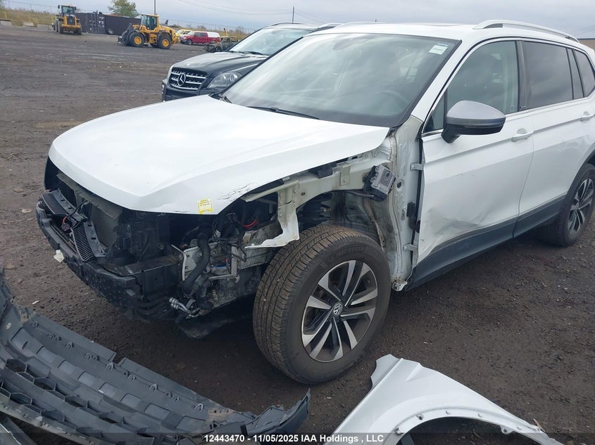 3VV2B7AX3LM100815 2020 VOLKSWAGEN TIGUAN photo no. 6