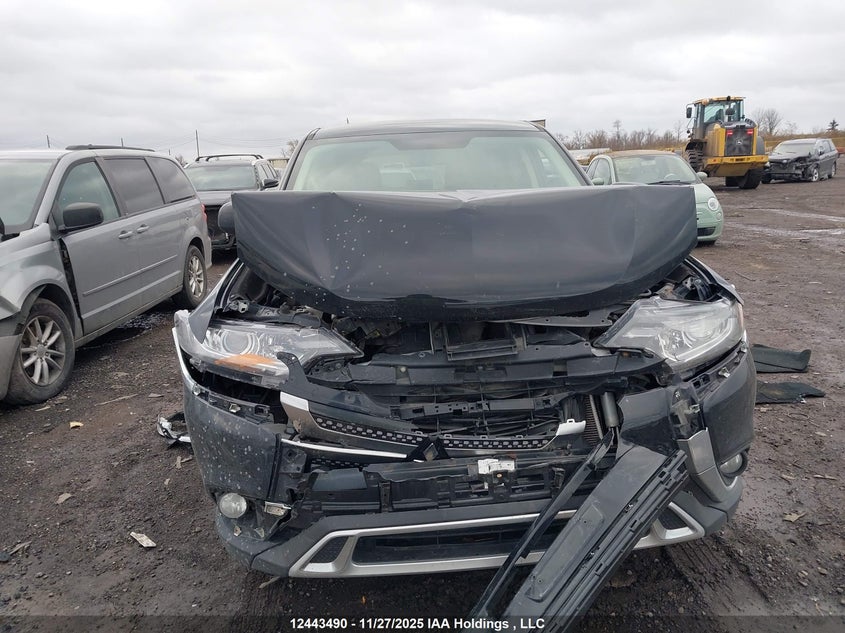 JA4AZ2A32LZ613438 2020 MITSUBISHI OUTLANDER photo no. 12