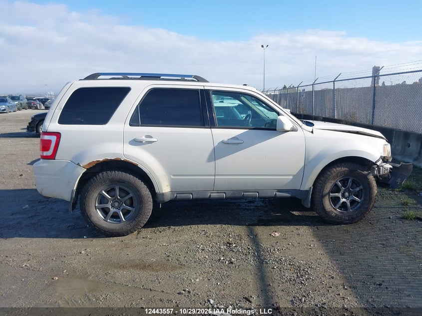 2010 Ford Escape Limited VIN: 1FMCU9EG9AKD23072 Lot: 12443557