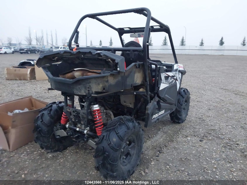 3NSVAE877JH470212 2018 POLARIS RZR photo no. 4