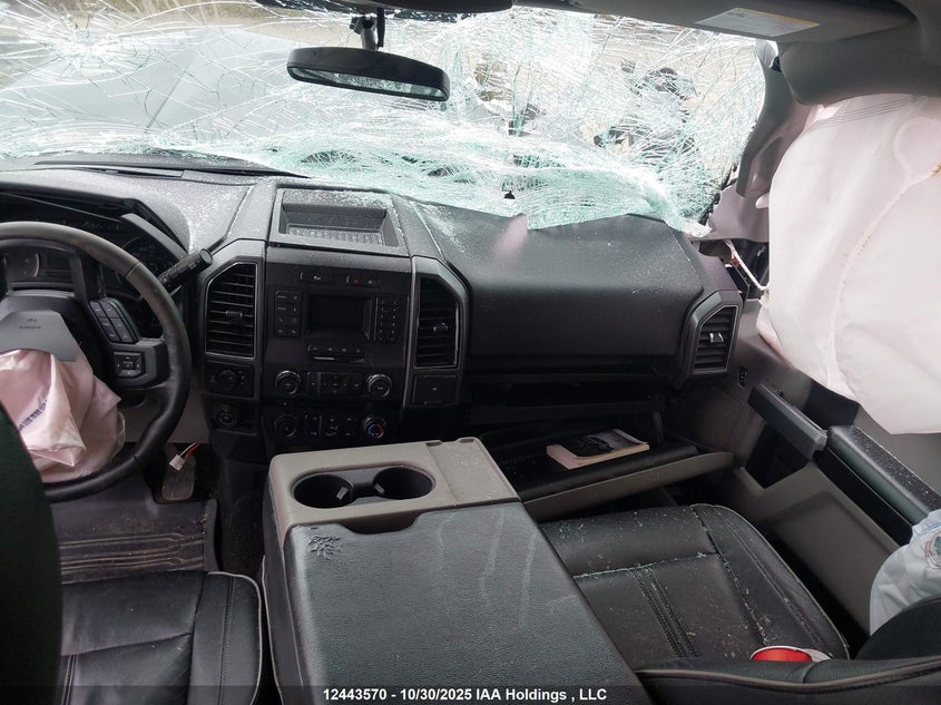 1FTFW1E57JFC82932 2018 FORD F-150 photo no. 5