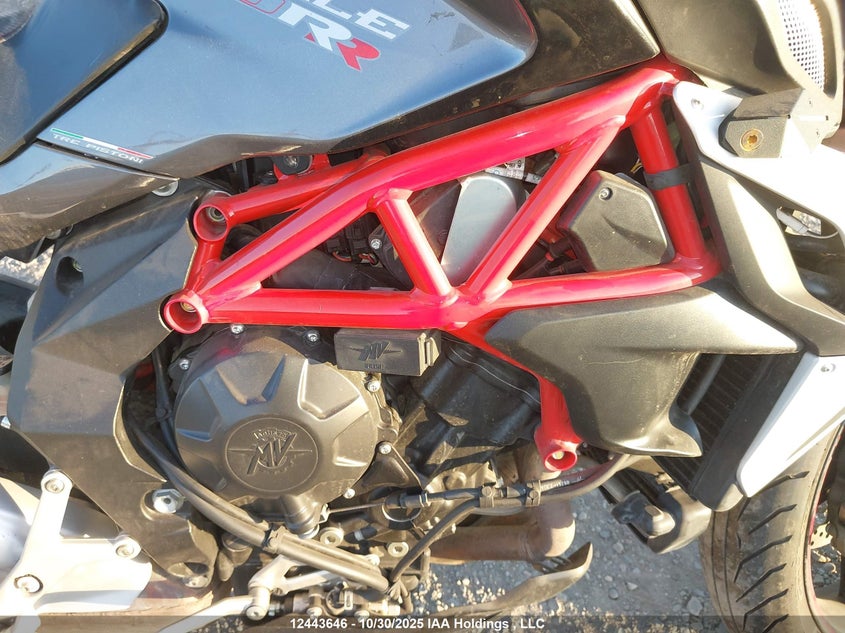 ZCGJFGNU3FV008178 2015   photo no. 8