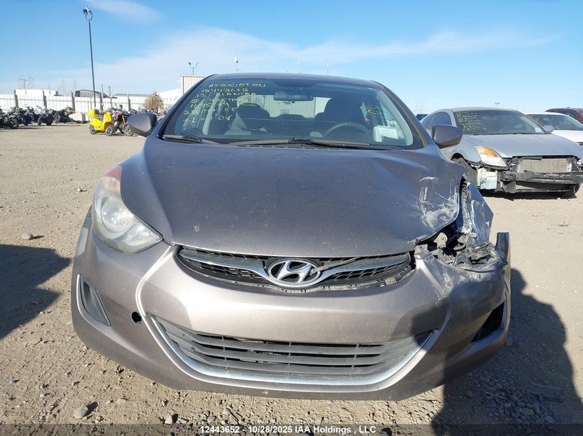 5NPDH4AE1DH425442 2013 HYUNDAI ELANTRA photo no. 13