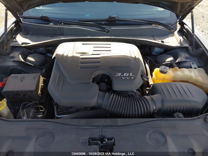 2C3CDXBG0DH634693 2013 DODGE CHARGER photo no. 10
