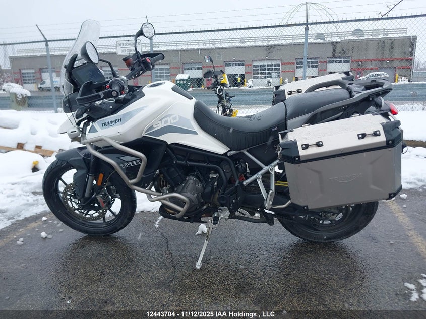 SMTE64DF7LT997464 2020   photo no. 17