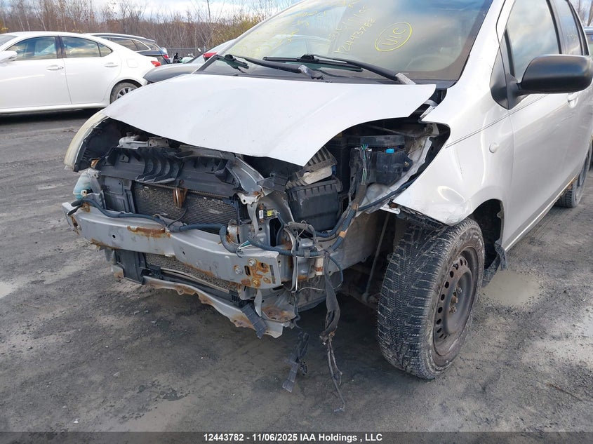 JTDKT923275117815 2007 TOYOTA YARIS photo no. 6
