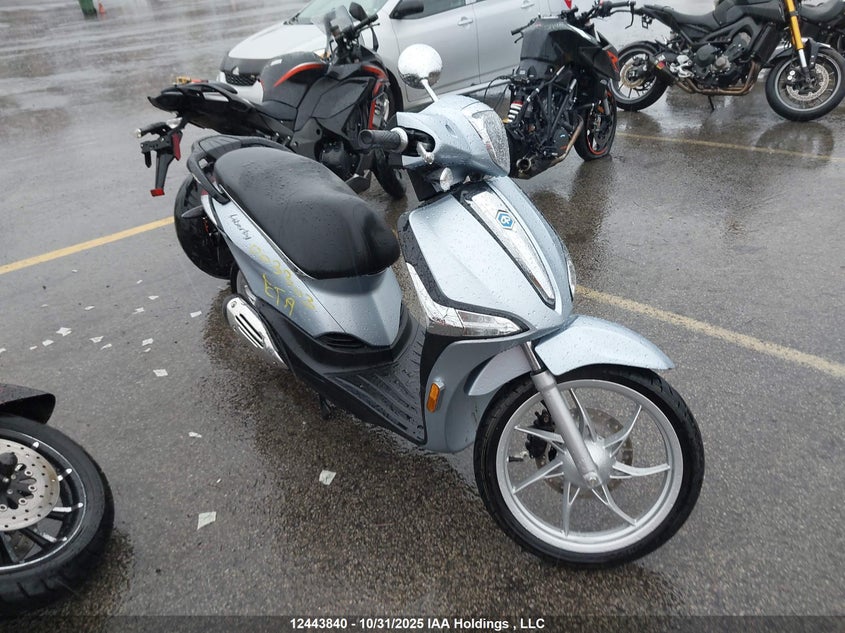 ZAPC546B0P7003303 2023 Piaggio Liberty 50/50 S/50 Baci Perugina auction photo 1