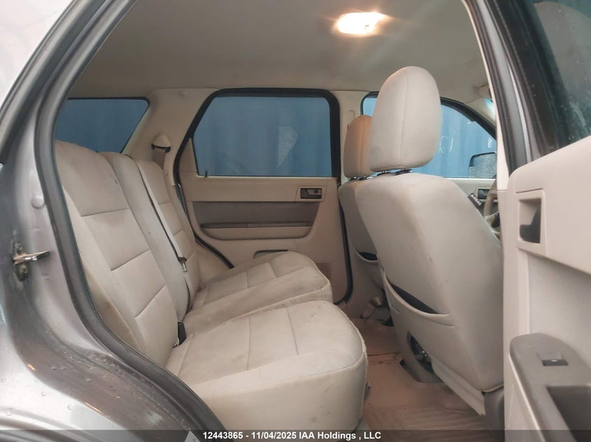 1FMCU9DG2BKA23358 2011 FORD ESCAPE photo no. 8