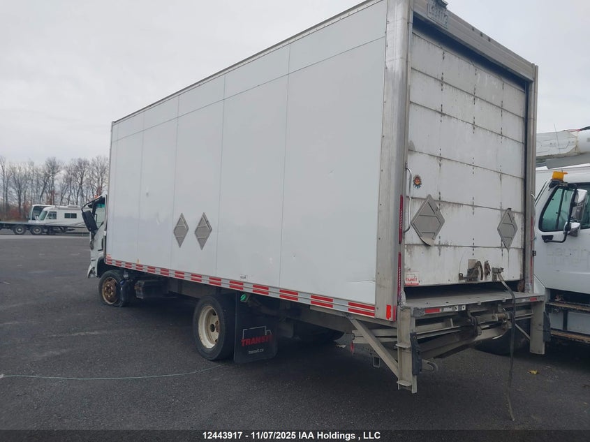JALE5W165K7301594 2019 ISUZU  photo no. 3